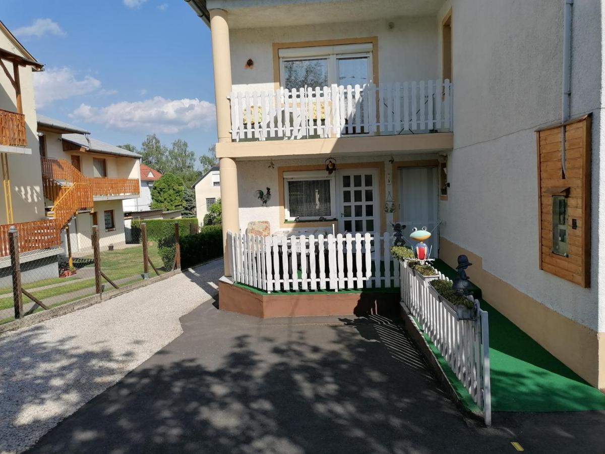 Ildiko Vendeghaz Heviz Apartment Ngoại thất bức ảnh