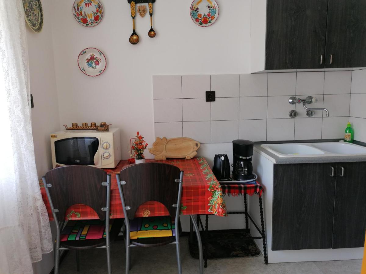 Ildiko Vendeghaz Heviz Apartment Ngoại thất bức ảnh